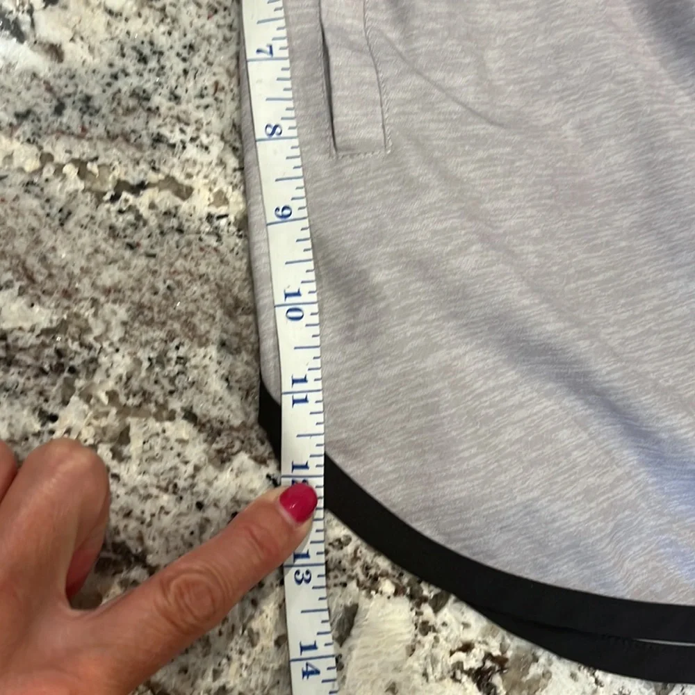 Like new Simply Southern beautiful skort with pockets - Picture 7 of 15